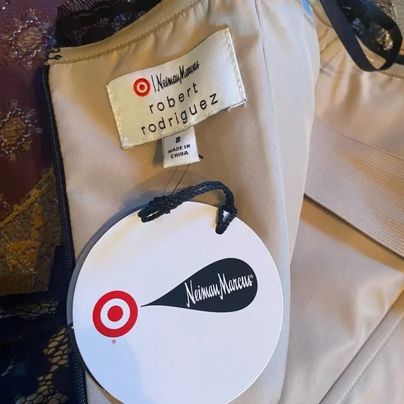 Black and tan lace strapless party dress by Robert Rodriguez-Neiman Marcus. NWT - Picture 5 of 8